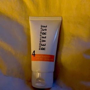 Rodan & Fields Reverse Broad Spectrum SPF 50+